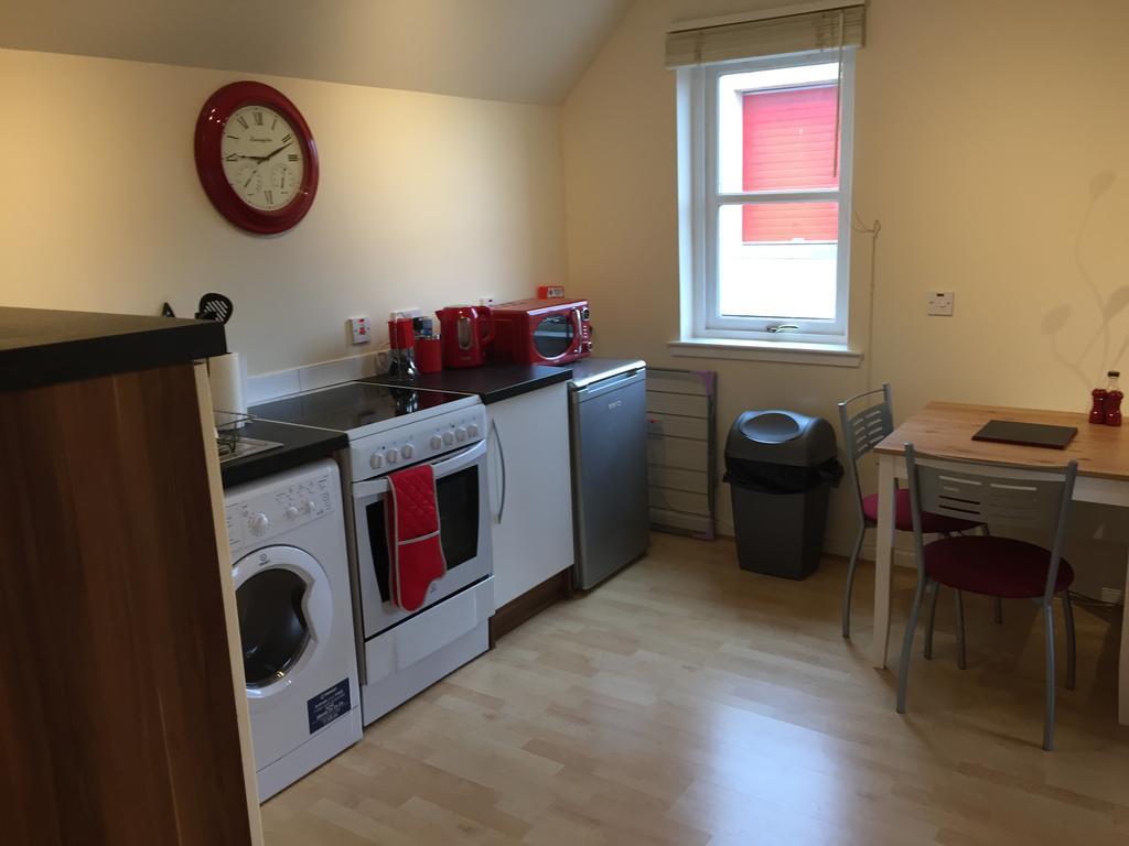 6 Varis Apartments فورس المظهر الخارجي الصورة